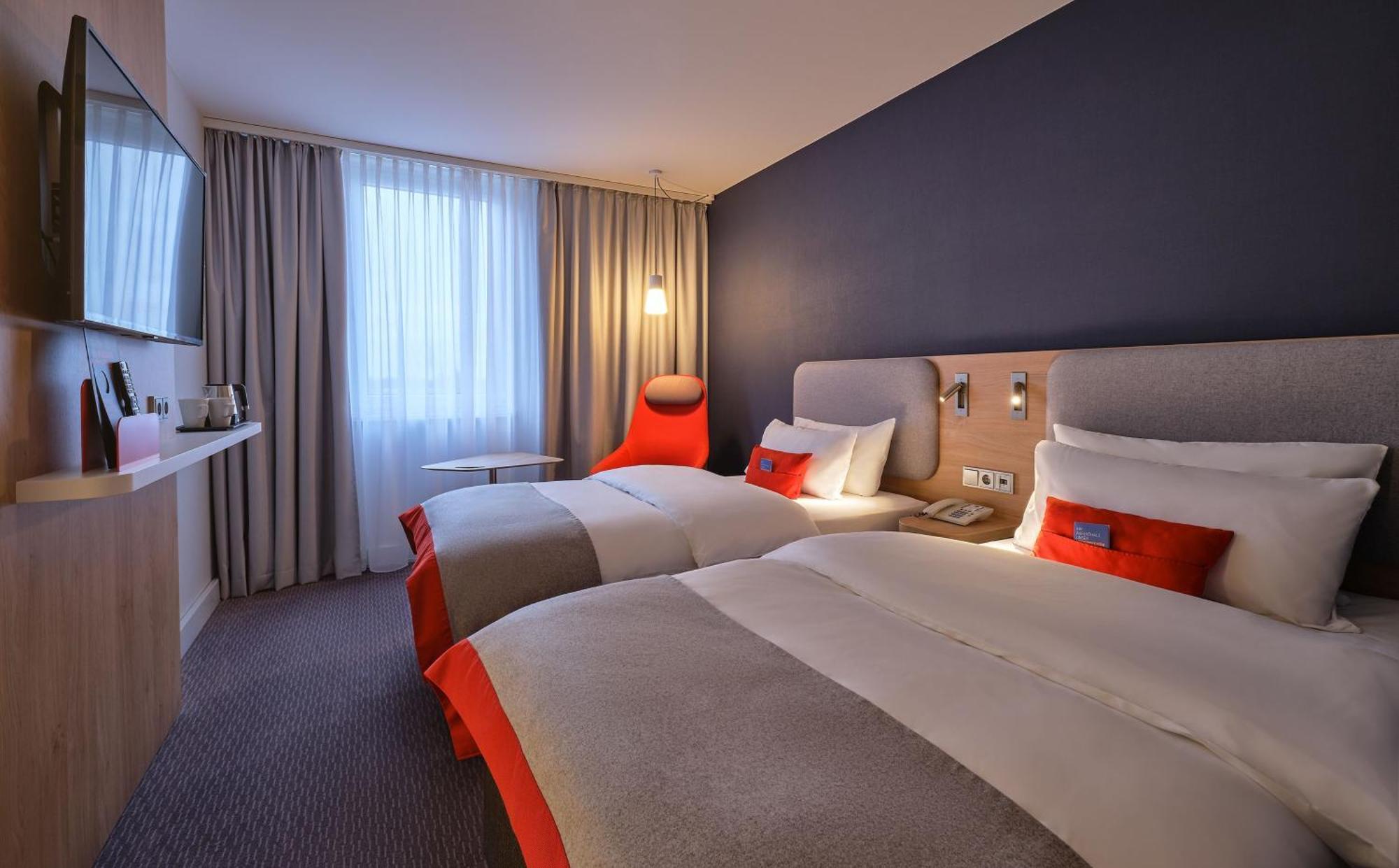 Holiday Inn Express Cologne Muelheim, An Ihg Hotel Kültér fotó