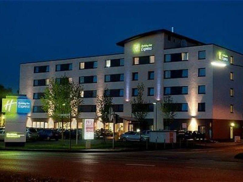 Holiday Inn Express Cologne Muelheim, An Ihg Hotel Kültér fotó